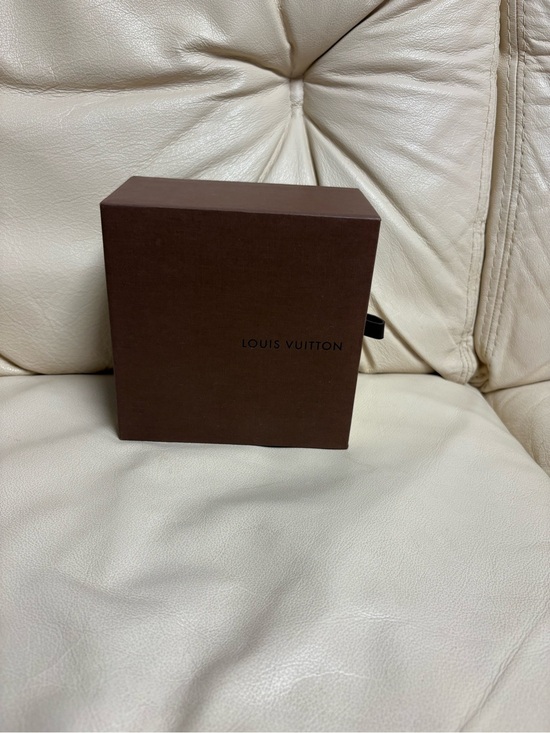Louis Vuitton Accessories - EMPTY LOUIS VUITTON Brown Pull Out Gift Box Beige